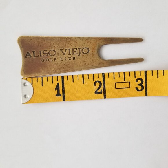Vintage Aliso Viejo Golf Club Brass Golf Divot Repair Tool - RARE - Picture 5 of 6